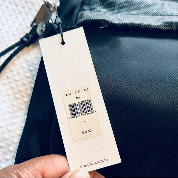 Calvin Klein NWT Black Logo Nylon Document Pouch - Picture 3 of 6